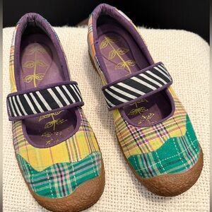 Keen multicolored shoes.